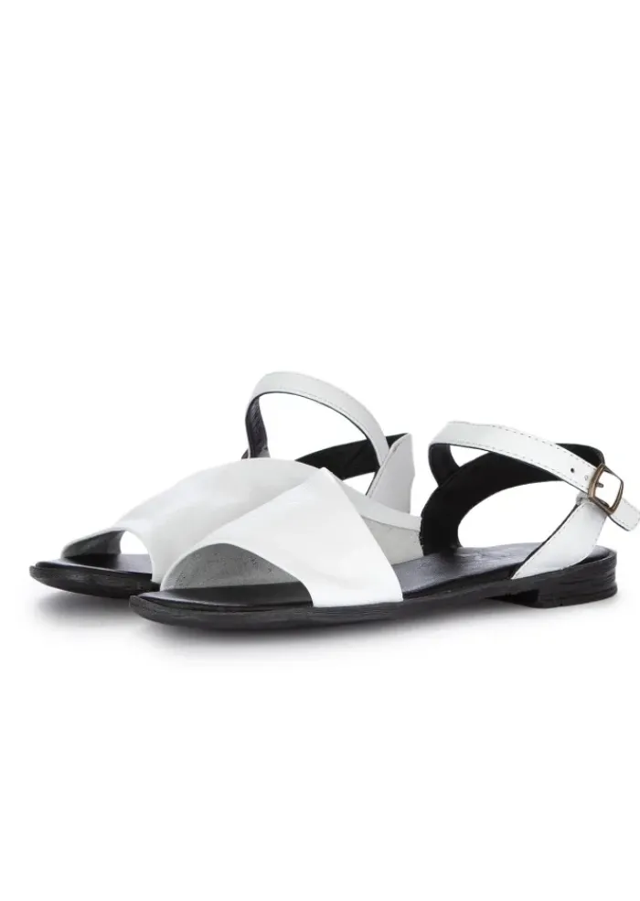 BUENO | SANDALEN OFFENER SPITZE WEIß SCHWARZ Hot