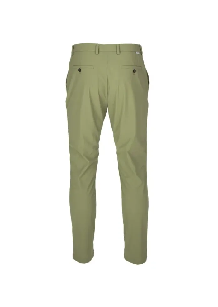 DISTRETTO 12 | HOSE ACTIVE SALBEIGRÜN Discount