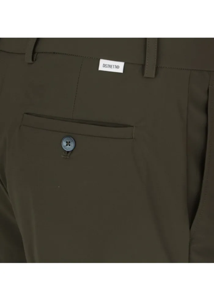 DISTRETTO 12 | SHORTS ACTIVE GRÜN New