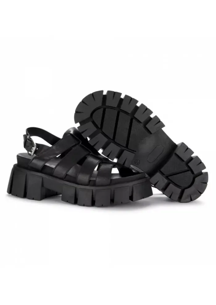 MJUS | PLATFORMSANDALEN MAXI SOHLE SCHWARZ Outlet