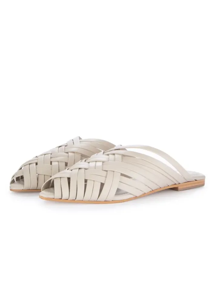 SPAZIO CORRIDONI 1 MILANO | SANDALEN GEFLOCHTENES LEDER CREMEWEISS Best