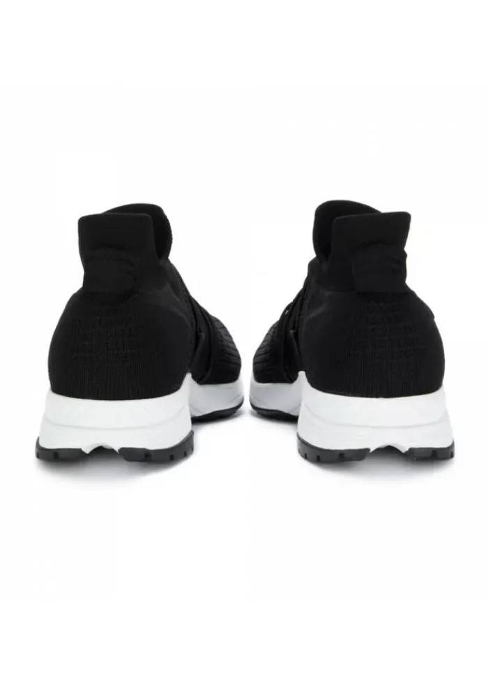 UYN | SNEAKERS FREE FLOW SCHWARZ Fashion